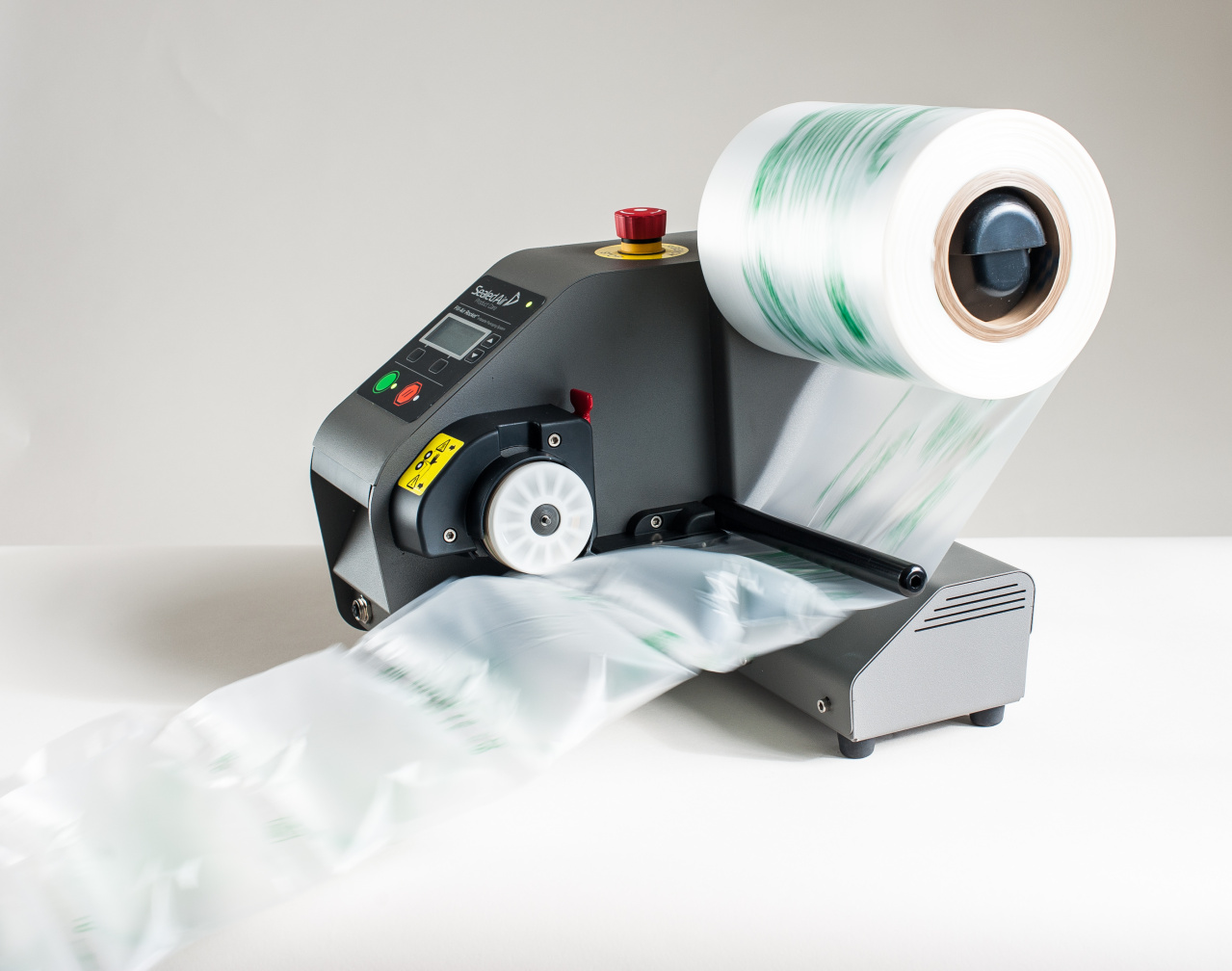 58853936857131-sealed_air_fill-air rocket_33_office_6706